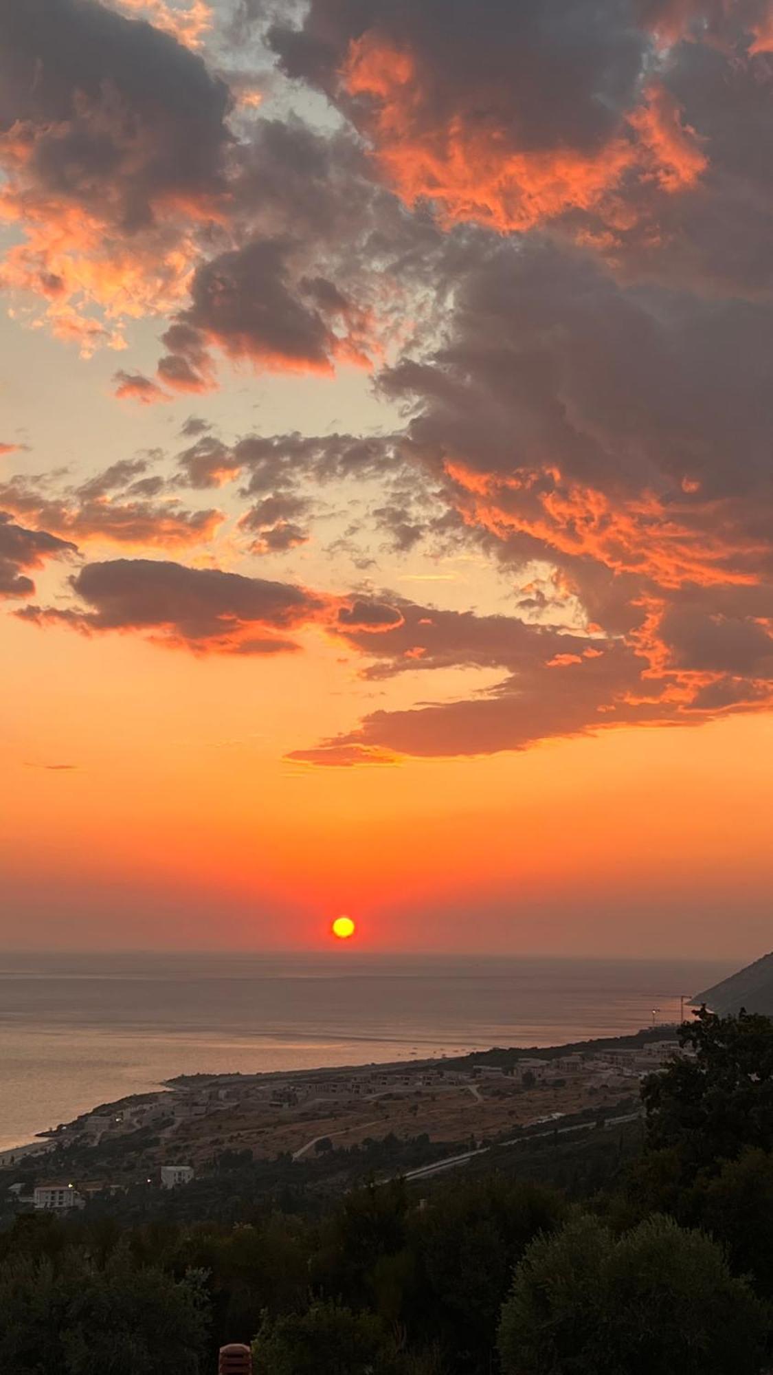 Petra Oliva Apartment Dhërmi Kültér fotó