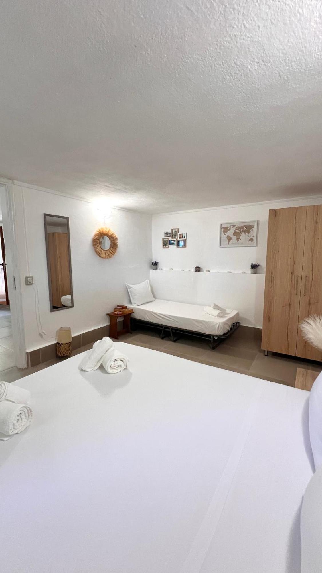Petra Oliva Apartment Dhërmi Kültér fotó
